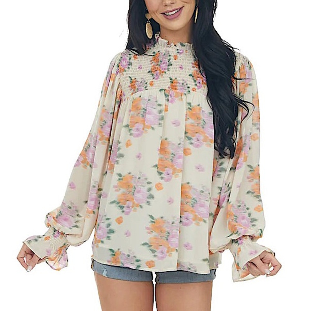 🆕 entro Light Sand Abstract Floral Print Smocked Yoke Blouse Sz M